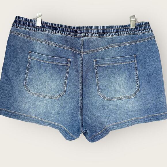 INC International Concepts Denim Embroidered Elastic Waist Blue Jean Shorts XXL - Picture 3 of 13